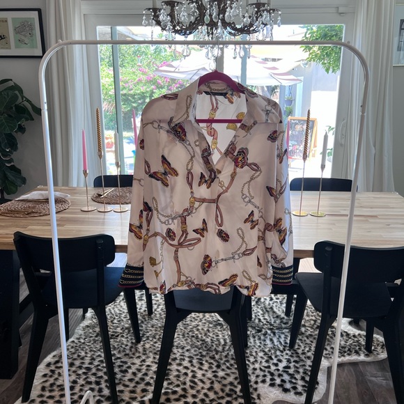 Patterned button down blouse - Picture 1 of 1